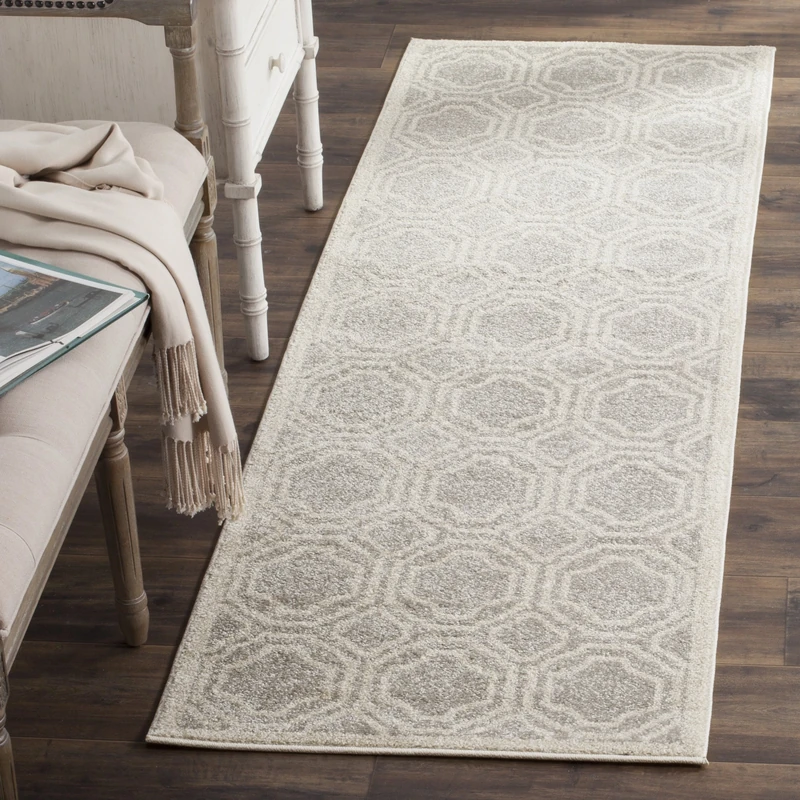 Safavieh Geometric Indoor/Outdoor Woven Runner Area Rug, Amherst Collection, AMT411, in Light Grey / Ivory, 69 X 213 cm for Garden, Patio or Any Outdoor Space