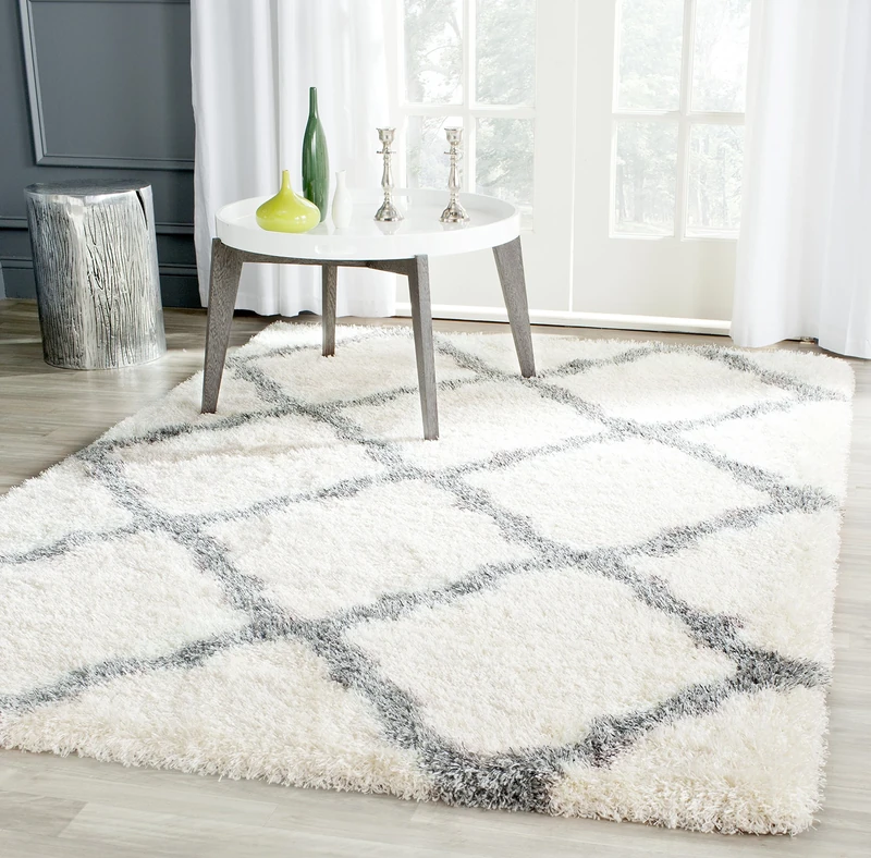 Safavieh Shaggy Indoor Woven Rectangle Area Rug, Montreal Shag Collection, SGM866, in Ivory / Grey, 160 X 229 cm for Living Room, Bedroom or Any Indoor Space