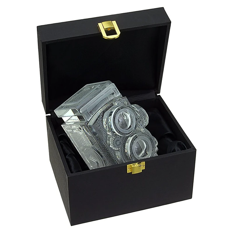 Fotodiox Crystal TLR Camera Display Model - Real Life Full-Size Replica of Rolleiflex 2.8 camera with Zeiss Planar 80mm lens