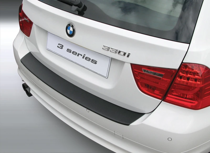 RGM ABS Rear bumper protector compatible with BMW 3-Series E91 Touring 2008-2012 excl. M Silver