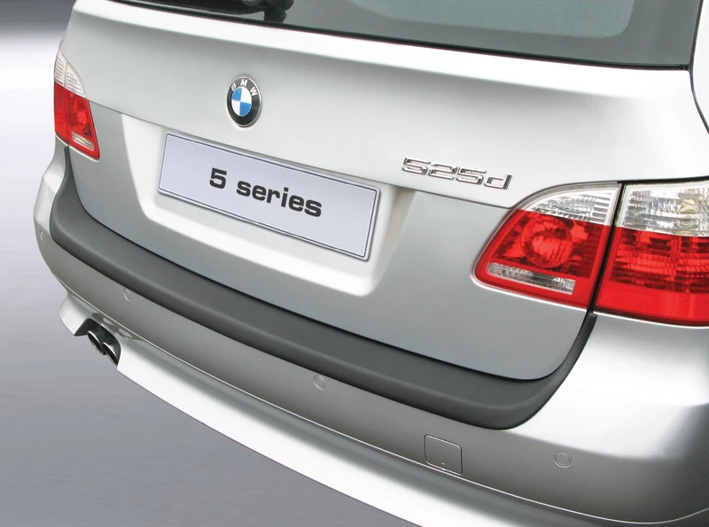 RGM ABS Rear bumper protector compatible with BMW 5-Series E61 Touring 2004-2010 (excl. M sport) Silver