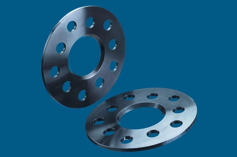 H&R DR-System Wheel spacer set 10mm per axle - Bolt pattern 5x100 - Hub 57,1mm - Bolt size M14x1,5 - compatible with Audi/Seat/Skoda/Volkswagen - Black