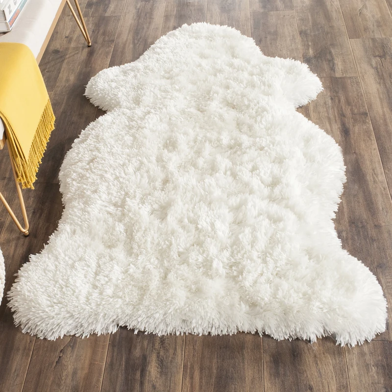 Safavieh Shaggy Indoor Hand Tufted Rectangle Area Rug, Artic Shag Collection, SG270, in Ivory, 91 X 152 cm for Living Room, Bedroom or Any Indoor Space