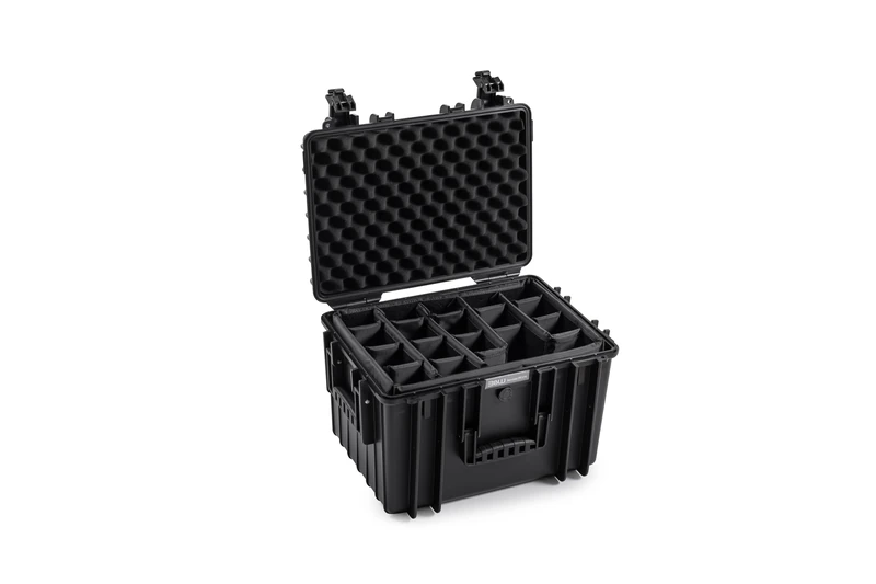 B&W outdoor.cases type 5500 with padded divider system (RPD) - The Original