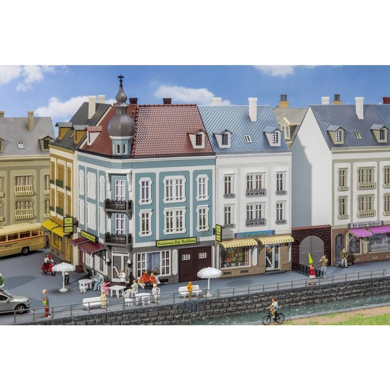 Faller Beethovenstrasse 2 Town Houses Model Kit - H0 Scale