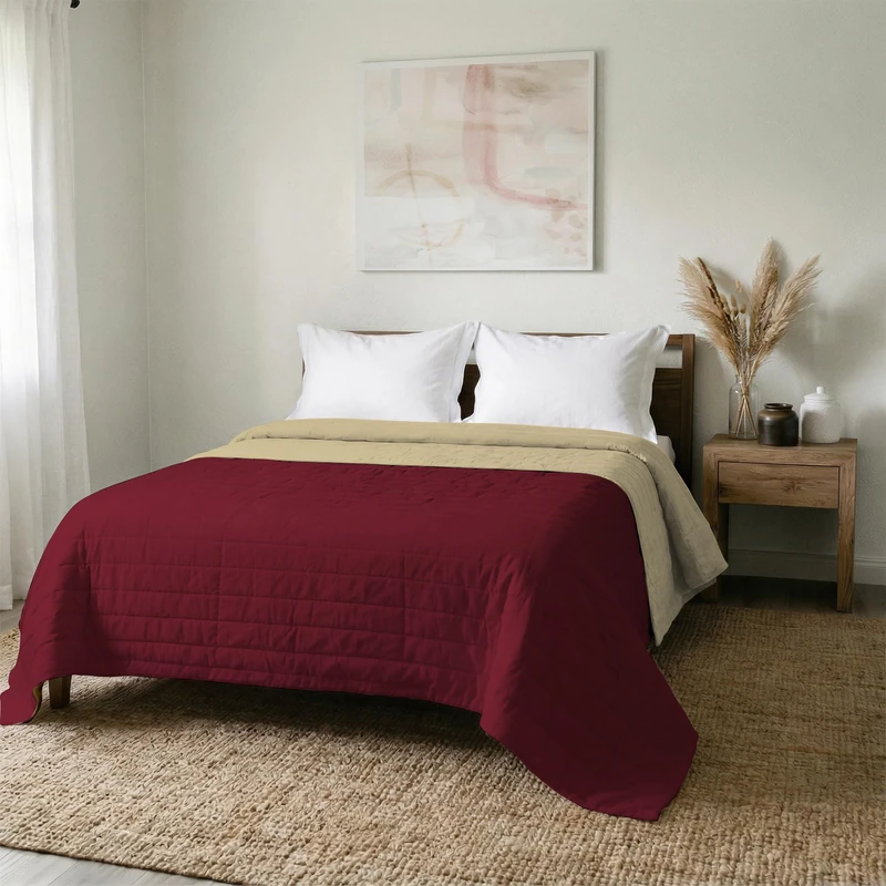Elegant Line Summer Quilt Made in Italy Printed Soft Microfibre Bedspread - Spring Summer Mid-Season Quilt - Double 260 x 270 cm, Burgundy/Cream