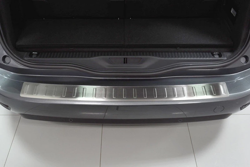 Avisa Stainless Steel Rear Bumper Protector Compatible with Citroën C4 Grand Picasso 2013- & C4 Grand Spacetourer 2018- 'Ribs'