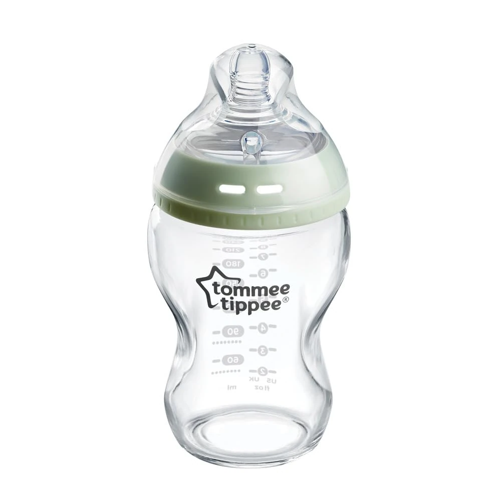 Tommee Tippee Natural Start Glass Baby Bottle for 0m+, 1x 250ml Baby Bottle with Slow Flow Breast-Like Teat for a Natural Latch, Self-Sterilising and BPA Free, Baby Feeding Essentials