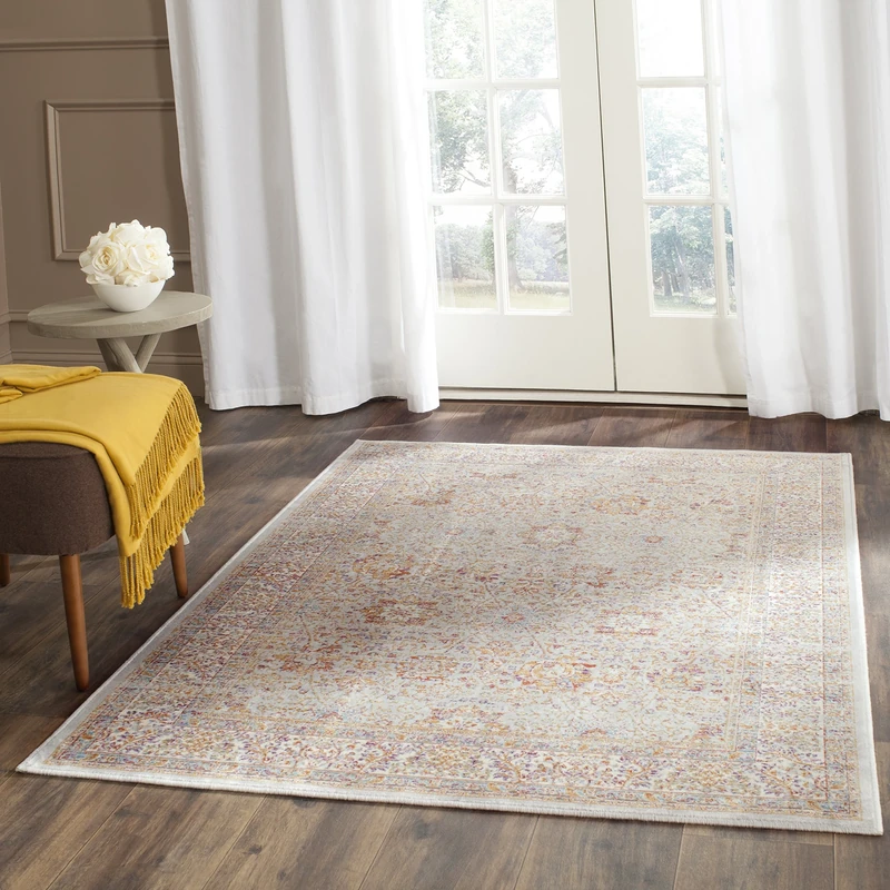 SAFAVIEH Old World Persian Rug for Living Room, Dining Room, Bedroom - Sevilla Collection, Short Pile, in Silver and Ivory, 155 X 231 cm