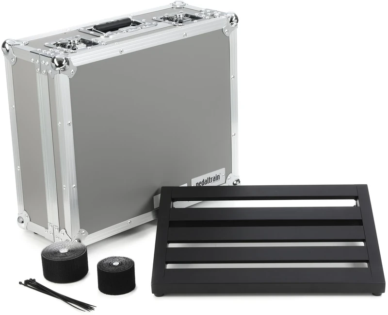 Pedaltrain PT-N18-TC Novo 18 with Tour Case - Case for Effect Units