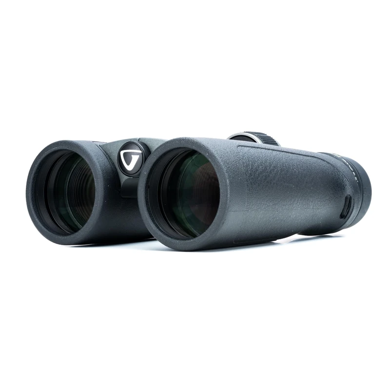 Vanguard Endeavor ED II 8x42 Waterproof Binoculars with HOYA ED Glass