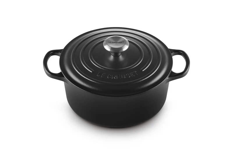LE CREUSET Signature Enamelled Cast Iron Round Casserole Dish With Lid, 24 cm, 4.2 Litres, Matte Black, 21177240002430