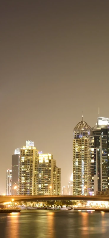 PeelitStickit Dubai Marina City Wallpaper, Wall Mural ID-002, vinyl - Image 1
