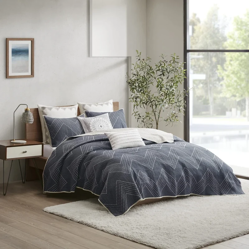INK+IVY All Season, Lightweight Coverlet, Cozy Bedding, Matching Shams, Cotton, Pomona Navy, King/Cal King(104"x92")