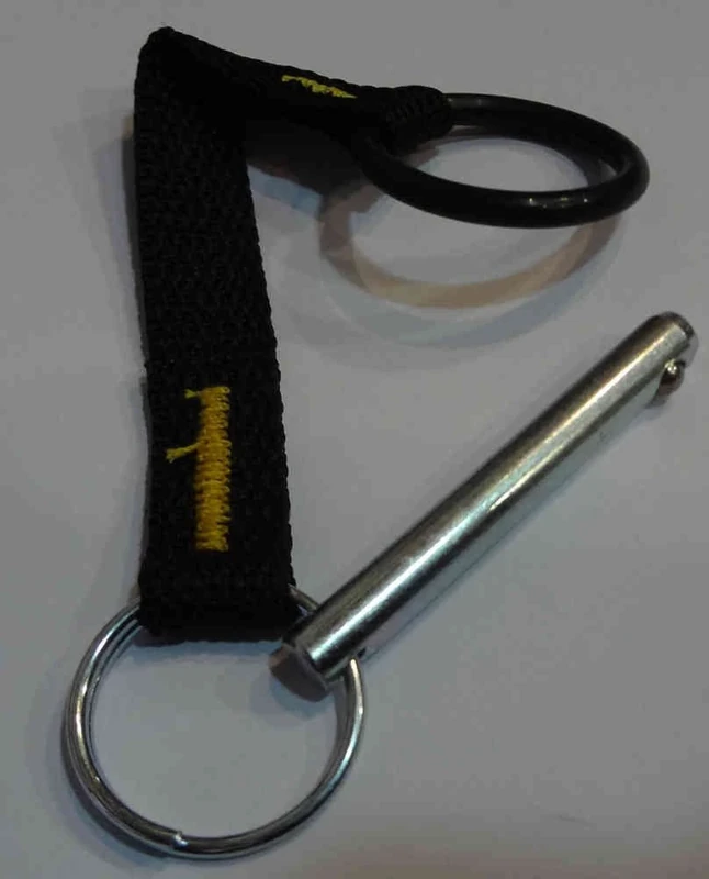 Thule Chariot Strap - Securing Pin w/Ring 2002-