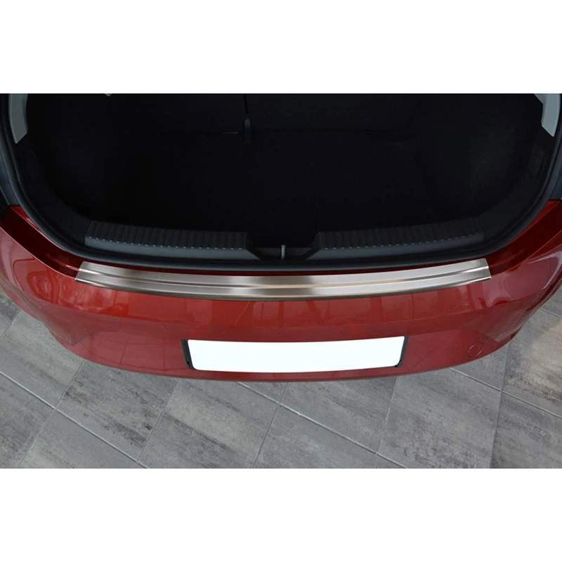 Avisa Stainless Steel Rear Bumper Protector Compatible with Seat Leon 5F 5-Door 2013-2020 'Ribs'