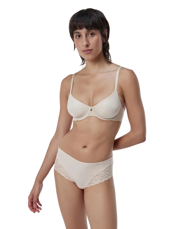 Triumph Women's Body Make-Up Essentials W, Wired Bra, Nude Beige - Image 1