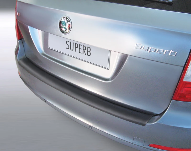 RGM ABS Rear Bumper Protector Compatible with Skoda Superb Estate 2009-2012 Silver