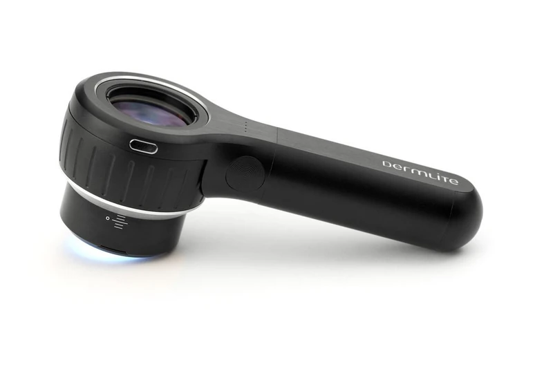 3Gen DermLite IV DL4 Polarised Dermascope with PigmentBoost Plus - Image 1