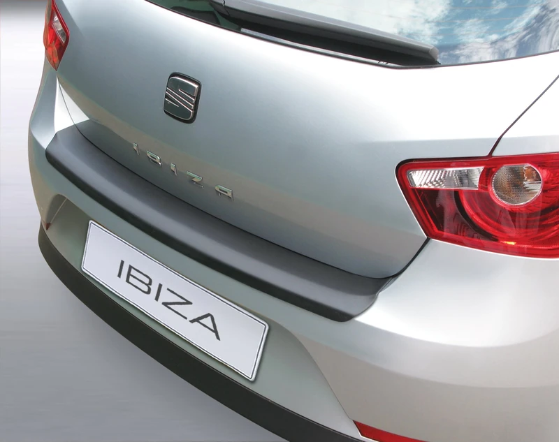 RGM ABS Rear Bumper Protector Compatible with Seat Ibiza 6J 5-Door 2008-2012 Silver