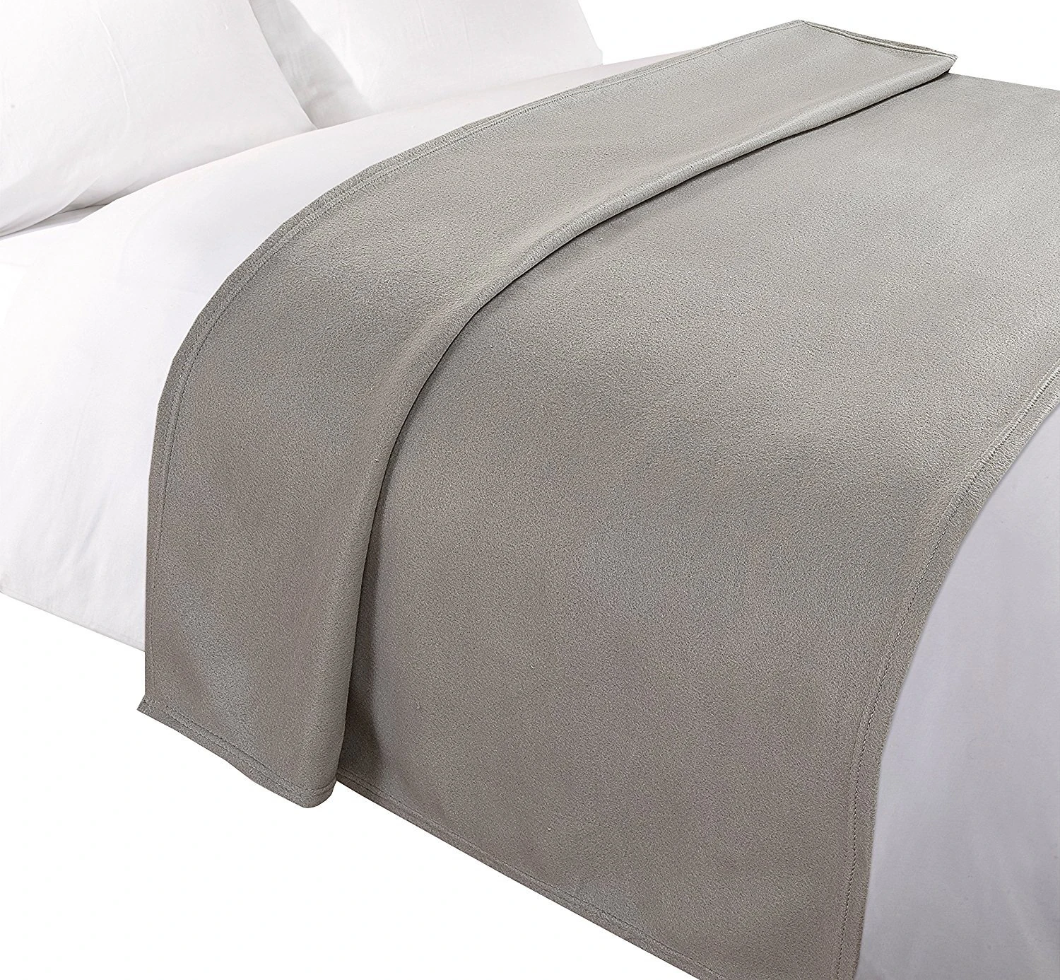 Dreamscene Silver Grey Throw for Sofa, Super Soft Warm Cosy Plain Fleece Throw Blanket for Bed Lightweight Fluffy Single Bedspread Polar Fleece Blankets, 120 x 150cm