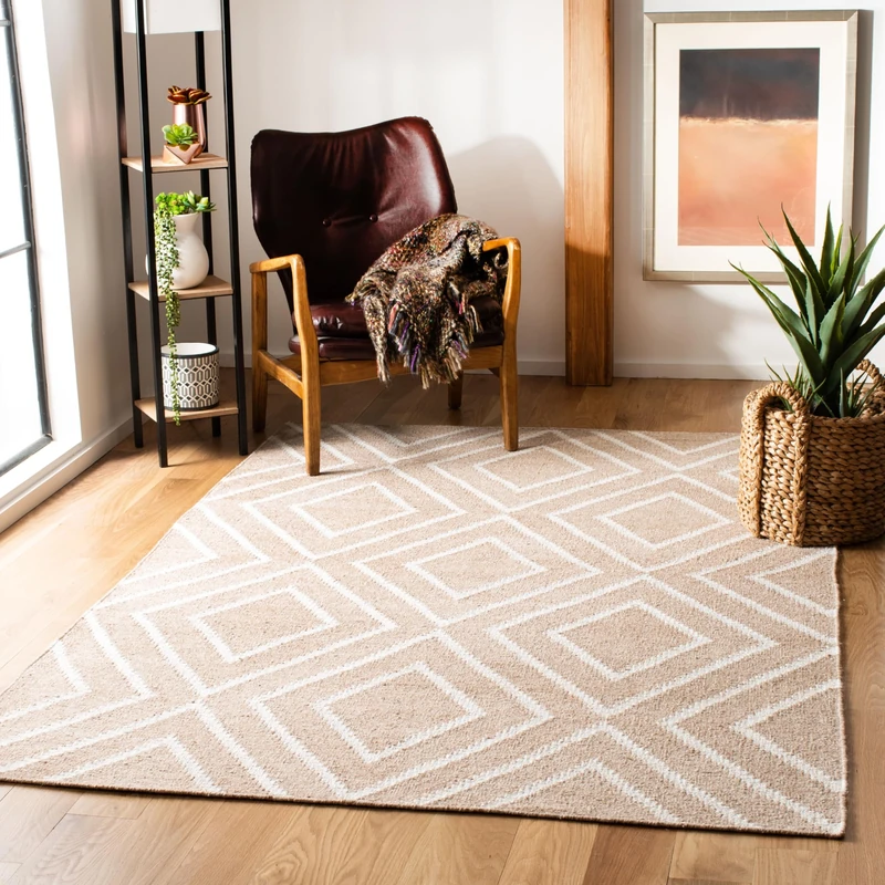 Safavieh Tribal Inspired Indoor Flatweave Rectangle Area Rug, Kilim Collection, KLM516, in Beige / Ivory, 152 X 244 cm for Living Room, Bedroom or Any Indoor Space