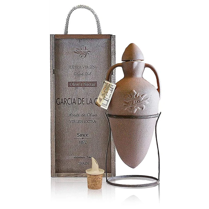 GARCÍA DE LA CRUZ - Organic Extra Virgin Olive Oil, Special Edition, Gift Box, Handmade Ceramic Jar, Sourced in Spain, Montes de Toledo, Amphora - 500 ml