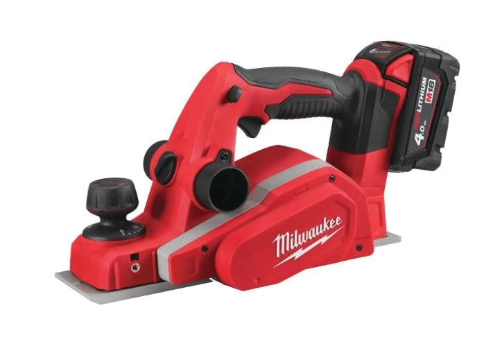 Milwaukee 4933451114 – M18BP-402C Brush M18 Li Ion 4.0ah, 14000rpm, 82 mm