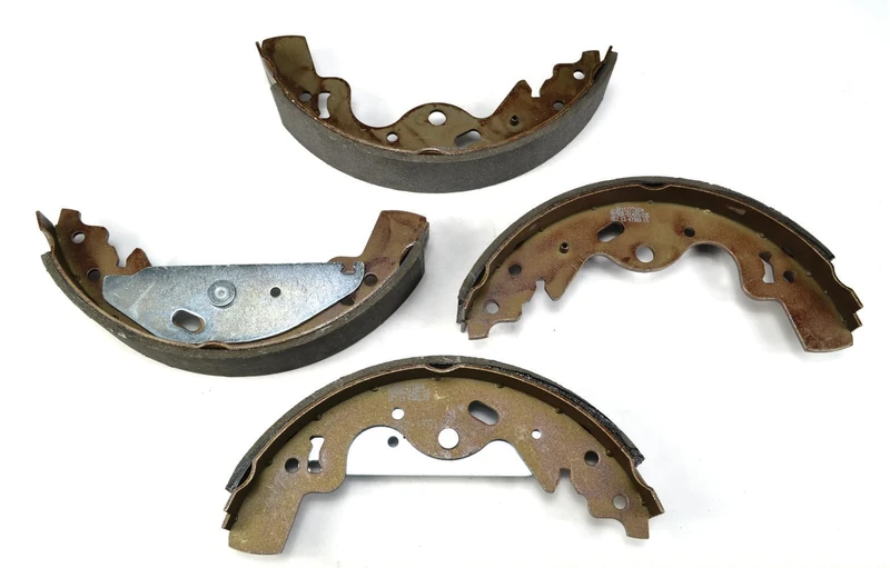 HELLA 8DB 355 002-841 Brake Shoe Set - H9770 - for e.g. LAND ROVER