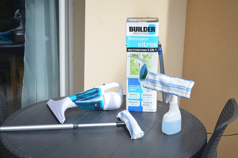 BUILDER BDNV15 3-in-1 Window Cleaner