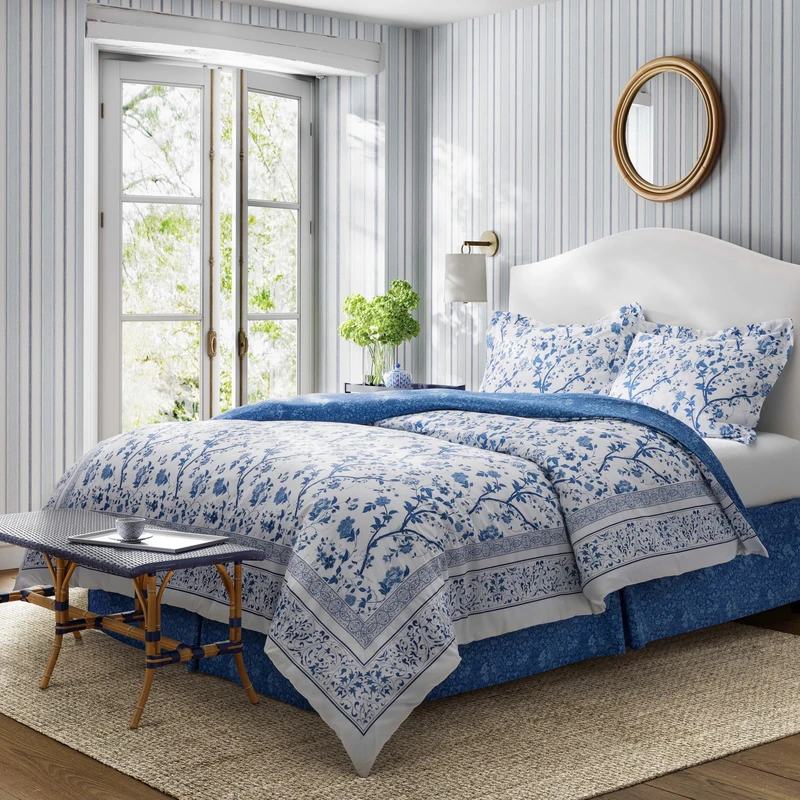 Laura Ashley Reversible Cotton Bedding with Matching Sham, Home Decor for All Seasons, Charlotte Blue, Full
