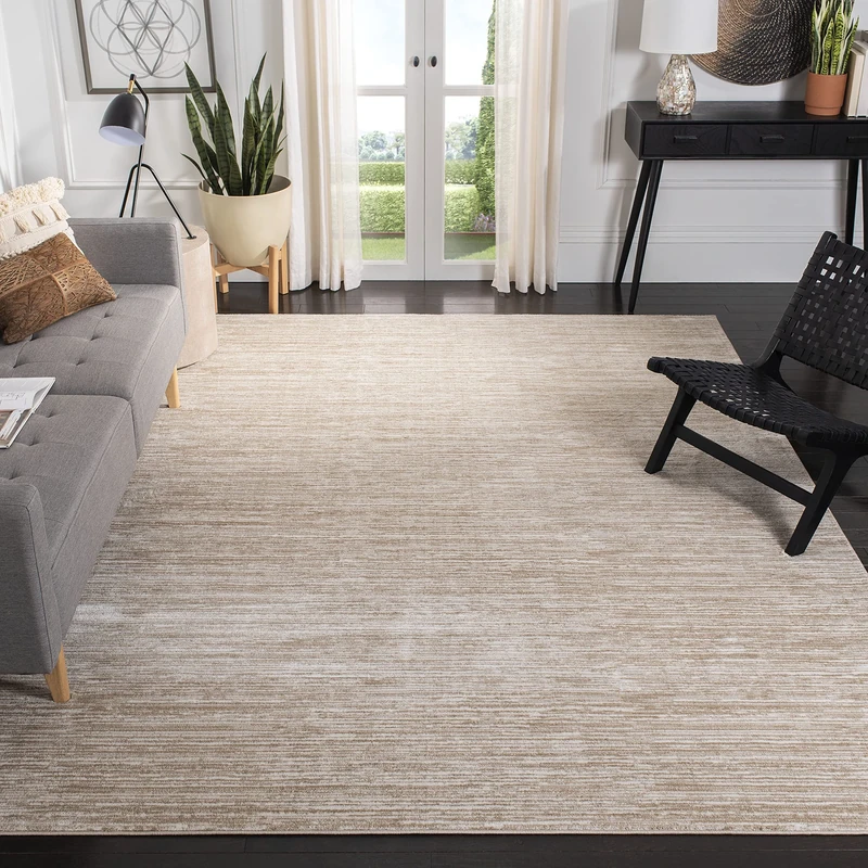 SAFAVIEH Glam Solid Color Rug for Living Room, Dining Room, Bedroom - Vision Collection, Short Pile, in Creme, 244 X 305 cm