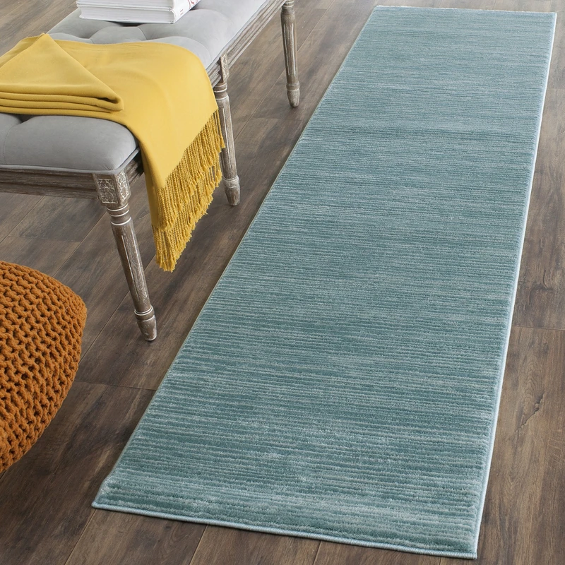 Safavieh Glam Solid Color Indoor Woven Rectangle Area Rug, Vision Collection, VSN606, in Seafoam, 91 X 152 cm for Living Room, Bedroom or Any Indoor Space