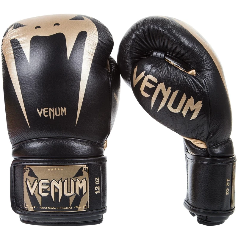 Venum, Giant 3.0 Boxing Gloves, Unisex Adult, 14 Oz, Black