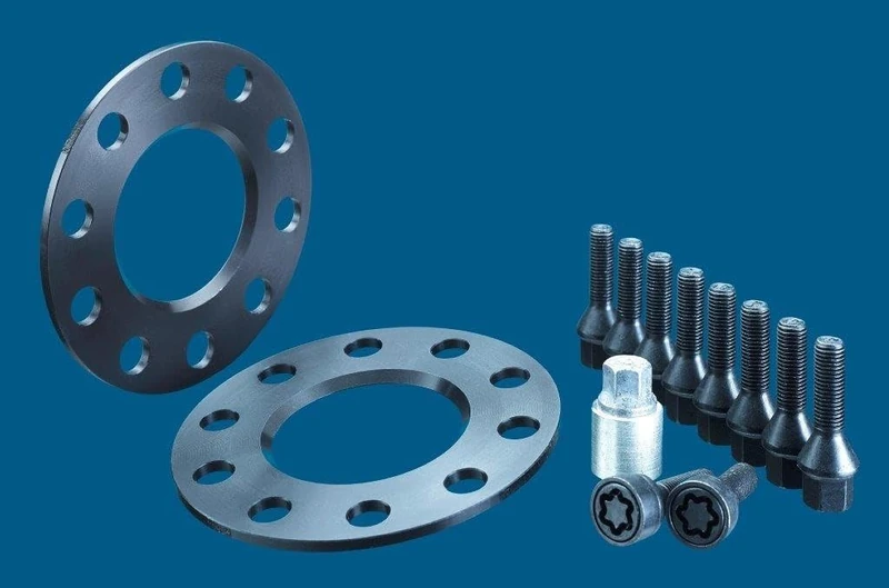 H&R Wheel Spacer stud set (B75725 05)