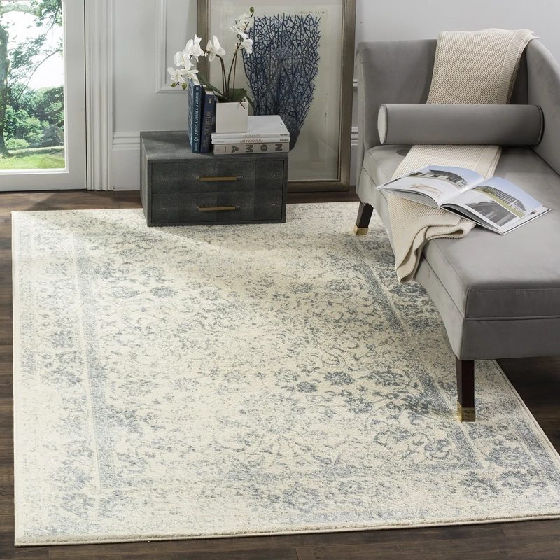 Safavieh Distressed Vintage Rug for Living Room, Dining Room, Bedroom - Adirondack Collection, Short Pile, in Ivory and Slate, 183 X 274 cm