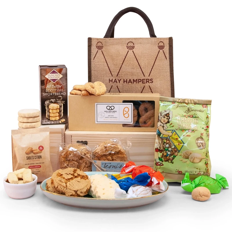 Luxury Biscuit Hamper Gift Set - Cookies, Shortbread & Italian Biscuits - Birthday Hampers for Women and Men, Get Well Soon Gift Hamper, Anniversary or Thank You Gift for Couples - by Hay Hampers