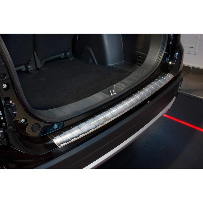 Avisa Stainless Steel Rear bumper protector compatible with Mitsubishi Outlander 2015- 'Ribs'