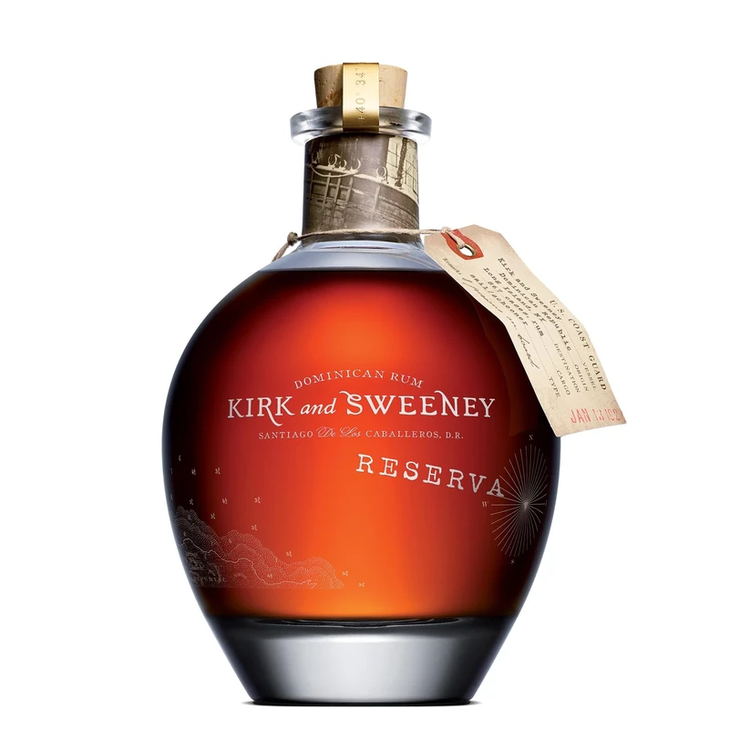 Kirk & Sweeney Reserva Dominican Republic Rum 70cl (40% ABV) | Handcrafted Golden Rum, A Full-Bodied Honey & Vanilla Flavoured Spirit with a Smooth Oak Finish - Ideal Alcohol Gift for Women & Men