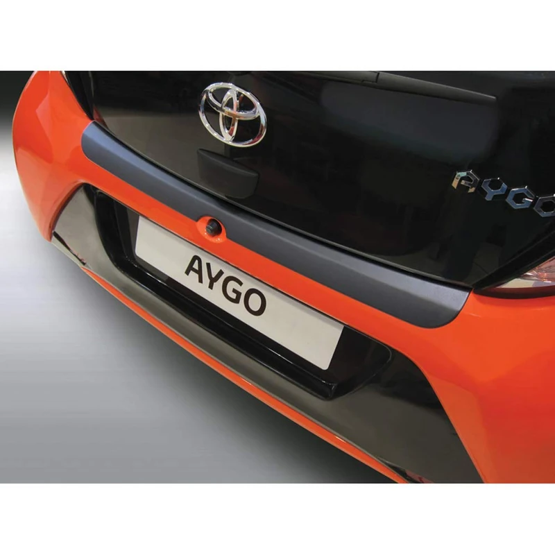 RGM ABS Rear bumper protector compatible with Toyota Aygo 3/5 doors 7/2014- Black - Image 1