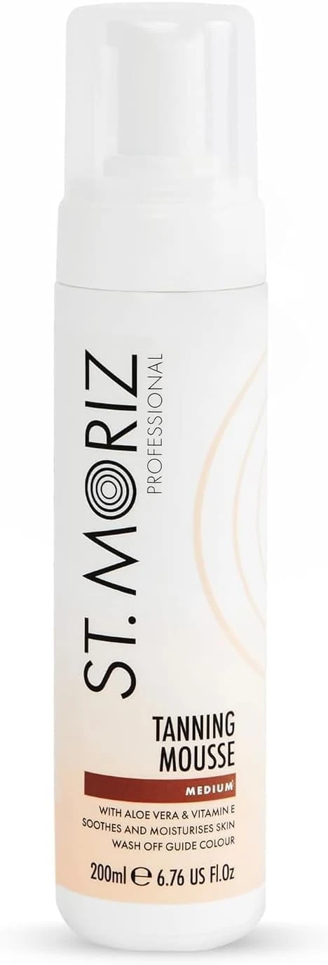 St Moriz Professional Instant Tanning Mousse in Medium | Fast Drying Vegan Fake Tan | With Aloe Vera & Vitamin E | For Streak Free Medium Golden Glow | Dermatologically Tested & Cruelty Free | 200ml