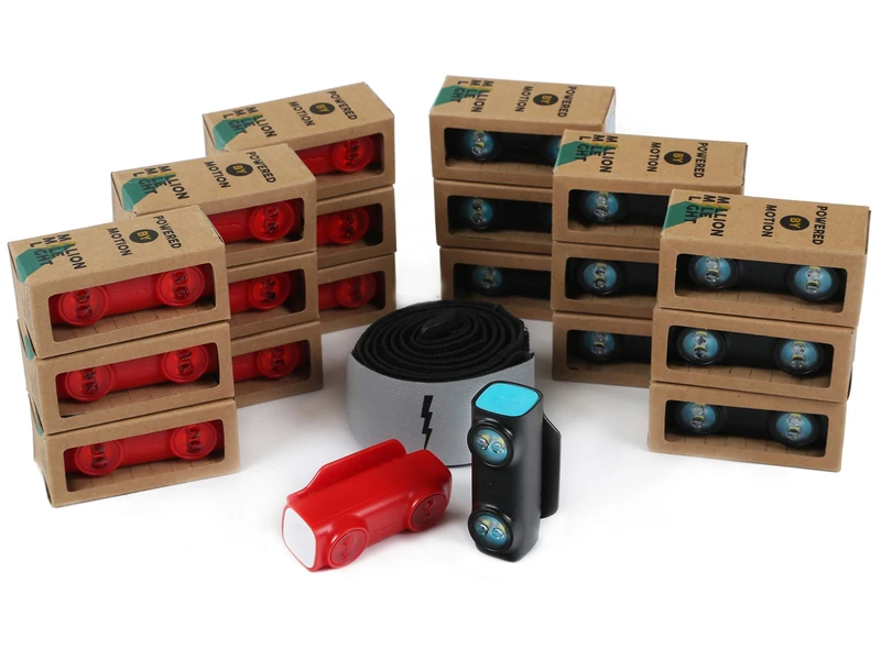 KONG Million Mile Light Battery Free Running Safety Light - Black/Turquoise/White