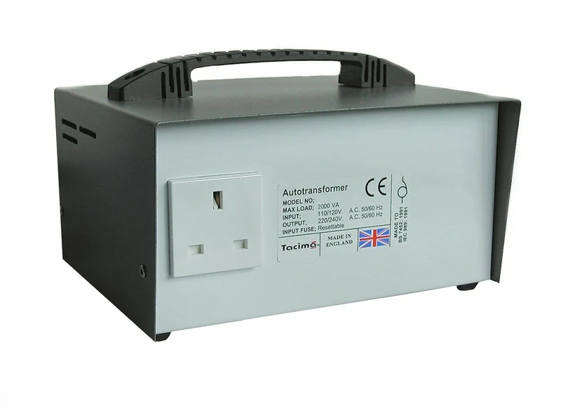 Tacima SC5470 110/120-230/240 V Step Up Voltage Converter