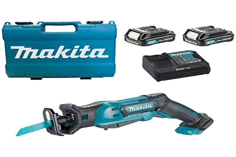 Makita Sierra de Sable 10,8V 2.0Ah. 50mm.