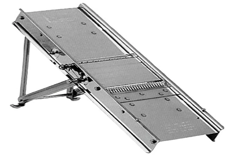 Piazza 195200 Stainless Steel Professional Vegetable Cutter - Image 1