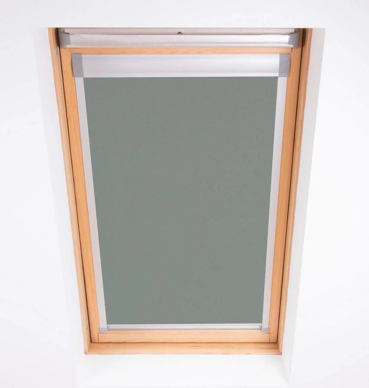 Bloc Skylight Blind 11(114/140) for Fakro Roof Windows Blockout, Pewter