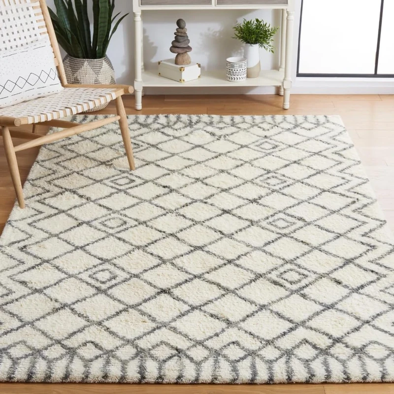Safavieh Moroccan Indoor Hand Tufted Rectangle Area Rug, Casablanca Collection, CSB894, in Ivory / Grey, 122 X 183 cm for Living Room, Bedroom or Any Indoor Space