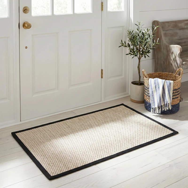 Safavieh Natural Fiber Rug for Living Room, Dining Room, Bedroom - Natural Fiber Collection, Short Pile, in Natural and Black, 61 X 91 cm