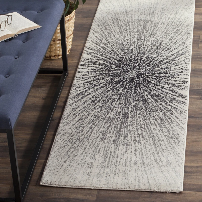 Safavieh Traditional Rug for Living Room, Dining Room, Bedroom - Evoke Collection, Short Pile, in Grey and Neutral, 62 X 240 cm