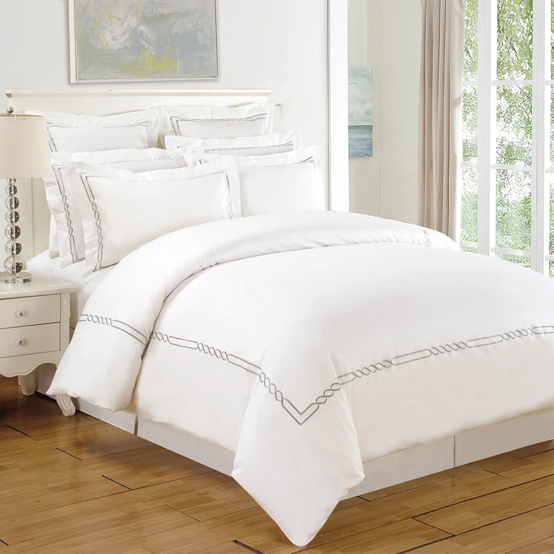 Superior 200 Thread Count 100% Cotton Embroidered Full/Queen Duvet Cover Set Lorenz - Image 1